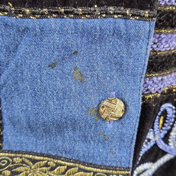 Vintage Tantrums Size Medium Chambray Patchwork Vest Velvet Embroidery Buttons - Picture 9 of 15